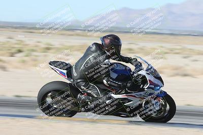 media/Oct-26-2025-Race Pace (Sun) [[c1447ca738]]/Verified/1-Turn 9 Inside (930am)/